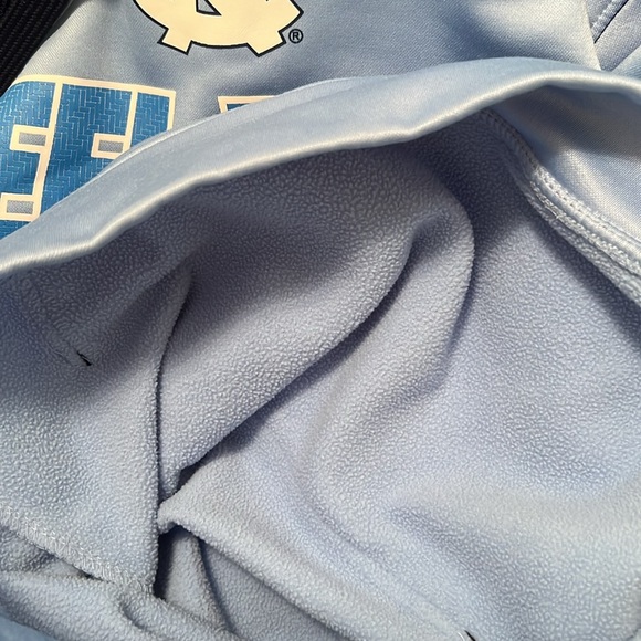 UNC Tar Heels “Heel Yeah” Hoodie Light Blue S - Picture 7 of 12